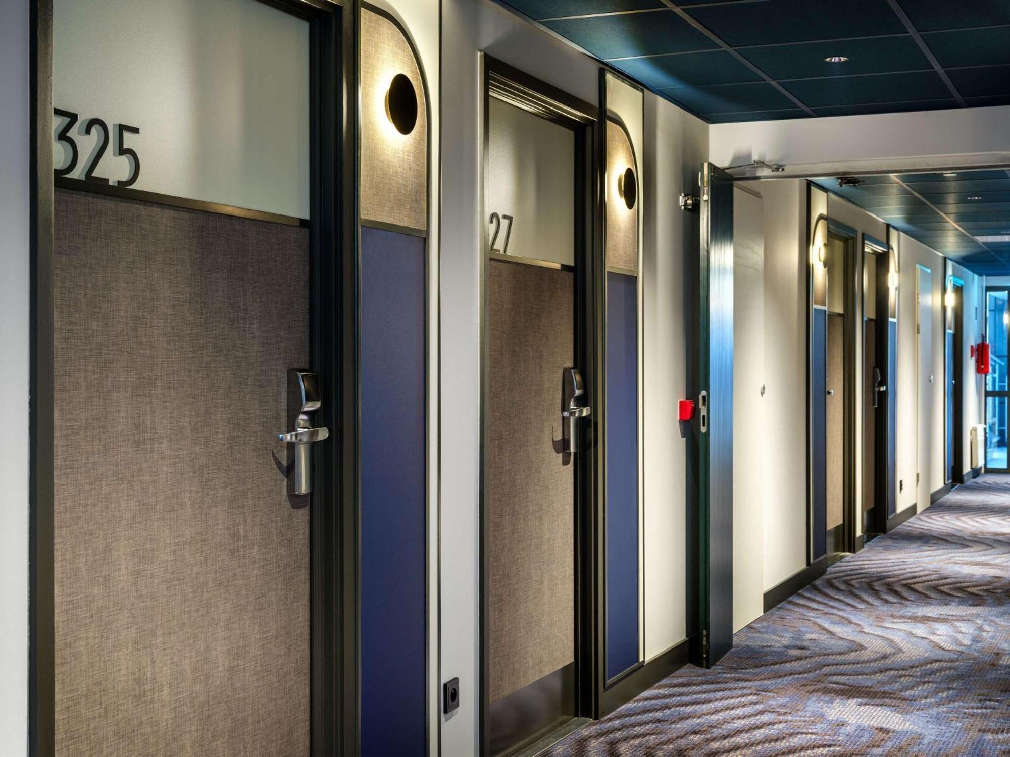 Hotel Ibis Krakow Centrum Exteriör bild
