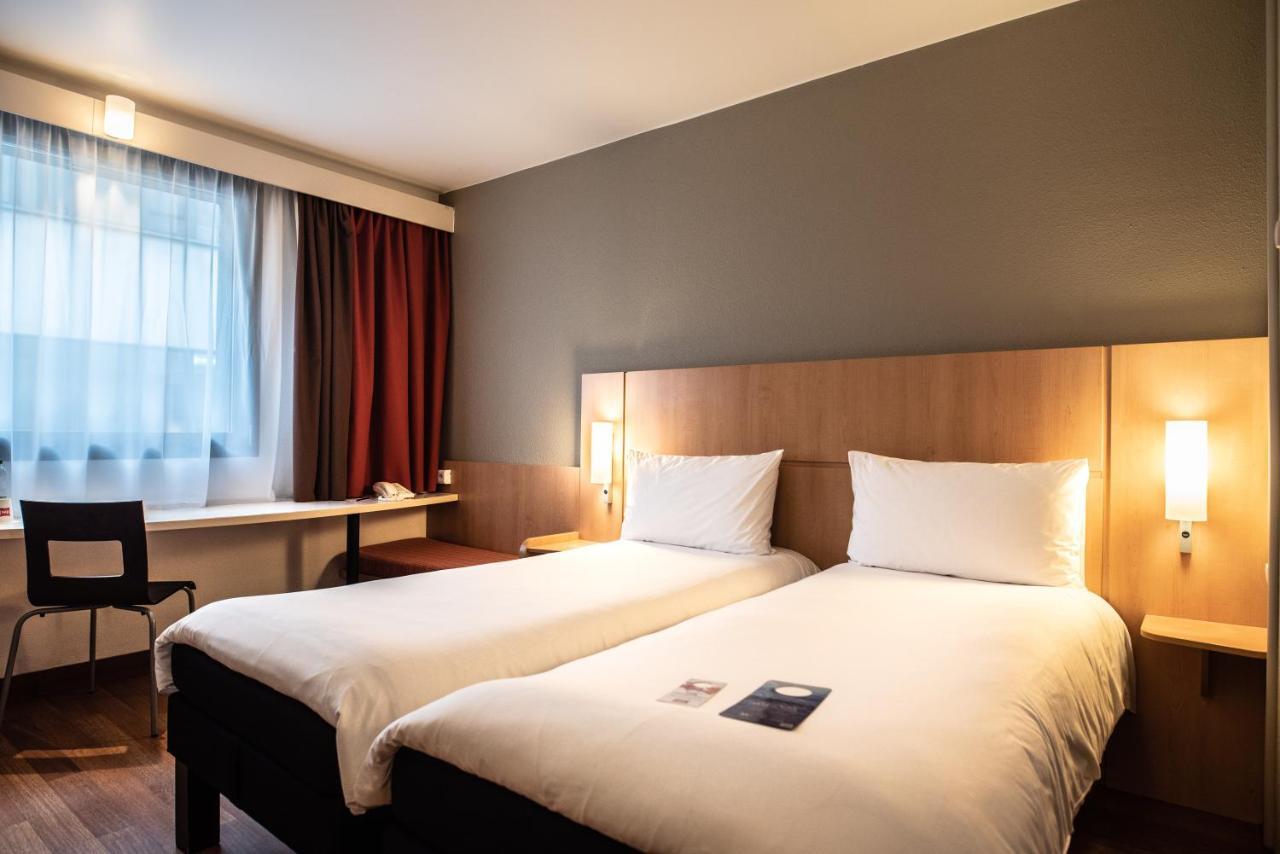 Hotel Ibis Krakow Centrum Exteriör bild